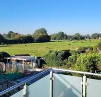 3 Zimmer Dachgeschoß Wohnung mit Balkon in 23715 Hutzfeld von privat - vollständig modernisiert ! - Bosau