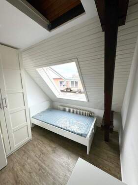 Bild 3 - 3 Zimmer Etagenwohnung in Köln