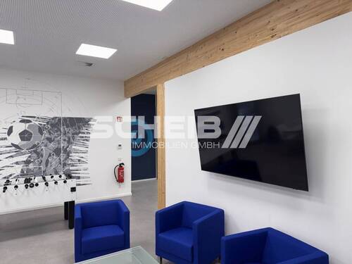 moderne Innenausstattung - Repräsentatives Einzelbüro in Künzelsau