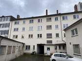 Hinteransicht des Hauses - 2 Zimmer Etagenwohnung zur Miete in Kassel