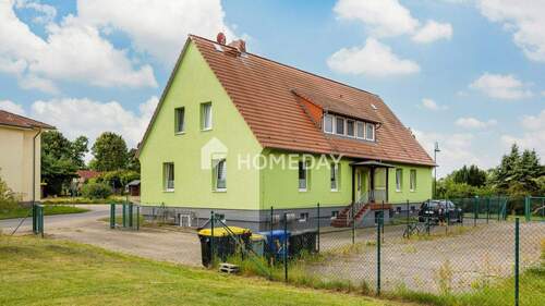 Außenansicht 3 - 1 Zimmer Mehrfamilienhaus, Wohnhaus zum Kaufen in Lalendorf