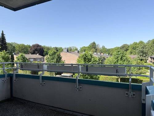 Balkon - 3 Zimmer Etagenwohnung zum Kaufen in Hamburg