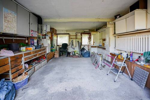 Garage - 