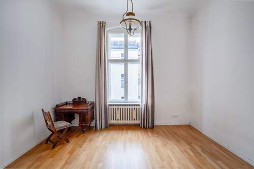 Zimmer - 6 Zimmer Etagenwohnung in Berlin