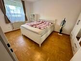 Schlafzimmer - RUDNICK bietet: 2 Zimmer Wohnung in Top Lage von Bad Nenndorf