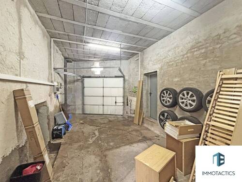 Garage - 