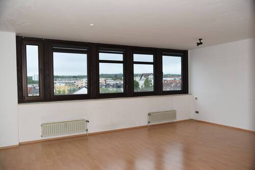 Wohnbereich - 1 Zimmer Etagenwohnung zum Kaufen in Langen