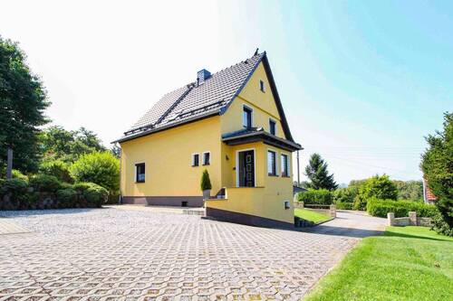 hintere Hausansicht - 