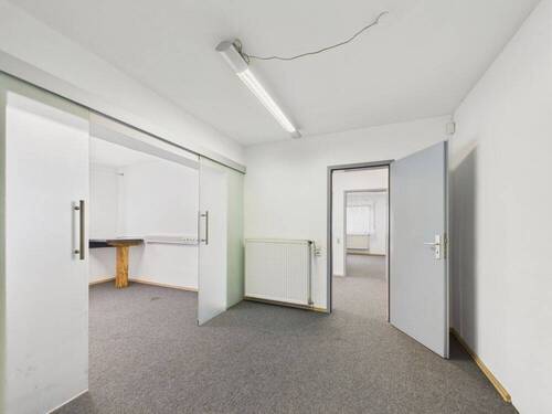 Durchgang - Büro in Osterburken zur Miete