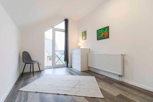 Schlafzimmer II OG - 