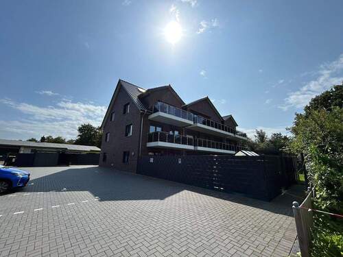 Titel 1 - 2 Zimmer Etagenwohnung zur Miete in Bremerhaven