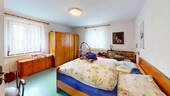 Zimmer 1 - 