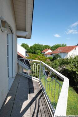 Balkon mit Ausblick nach Osten - 