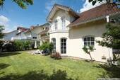 Hausansicht Südost - 6 Zimmer Einfamilienhaus in Kornwestheim