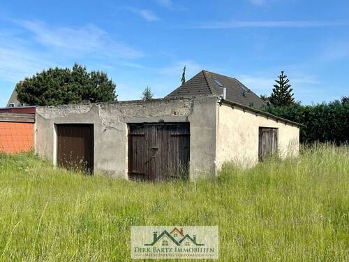Garage - 