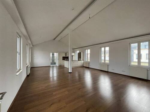 Wohnküche - AB SOFORT - Große 4-Zimmer-Wohnung im Herzen von Strausberg