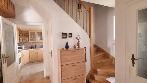Flur - 4 Zimmer Einfamilienhaus zum Kaufen in Bannewitz