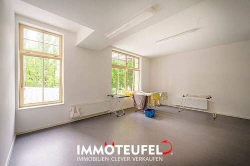 großer Trockenraum für die Hausgemeinschaft - 