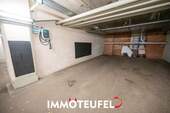 Tiefgaragenstellplatz mit Wallbox - 
