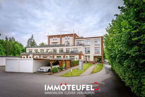 großes Grundstück - 