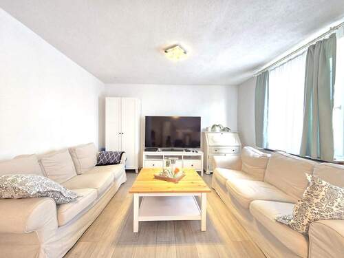 Bild 3 - 4 Zimmer Doppelhaushälfte in Villingen-Schwenningen