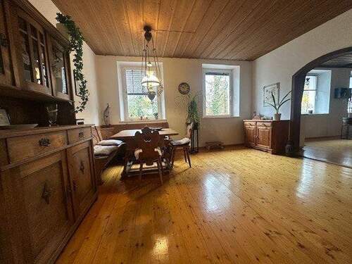 Esszimmer - 4 Zimmer Etagenwohnung zum Kaufen in Landshut