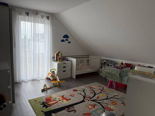 Weiteres helles Zimmer - 