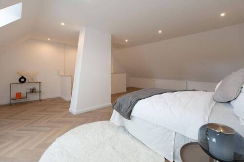 Zimmer 4 - 