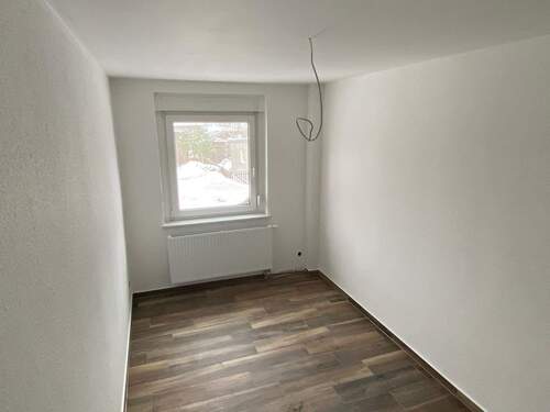 Zimmer - Etagenwohnung mit 50,50 m² in Löbnitz zum Kaufen