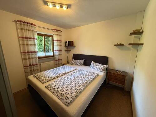 Elternschlafzimmer EG - 