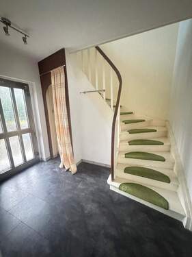 Diele - 4 Zimmer Reihenhaus zum Kaufen in Bielefeld