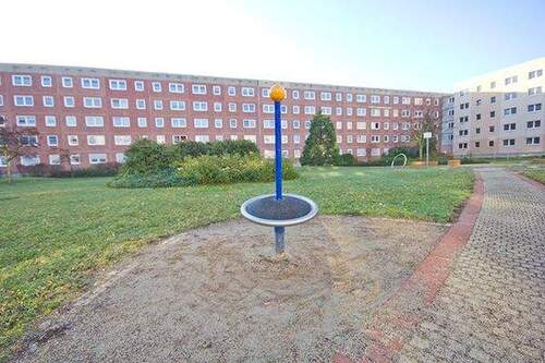 Umfeld - 3 Zimmer Etagenwohnung in Halle (Saale)