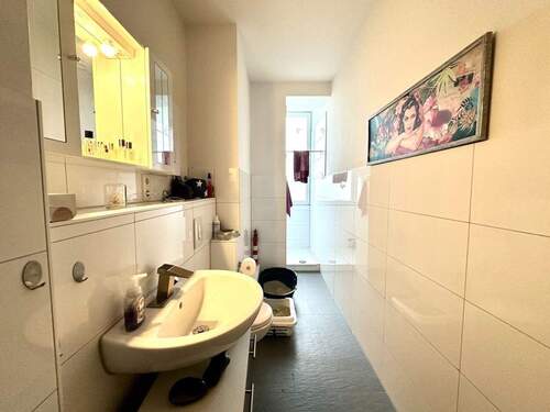 Badezimmer Wohnung Erdgeschoss - 