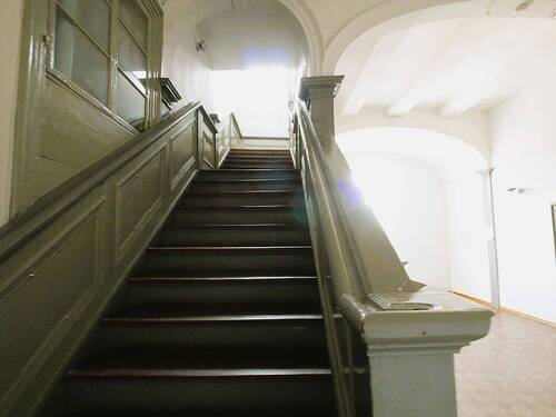 Treppenaufgang - Etagenwohnung mit 76,00 m&sup2; in Wolfenbüttel zum Kaufen