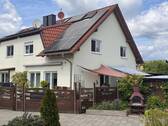 Objektansicht Dach - Provisionsfrei & energetisch gut drauf! Doppelhaushälfte - einziehen ohne Baustress mit Einbauküche, Photovoltaik uvm.