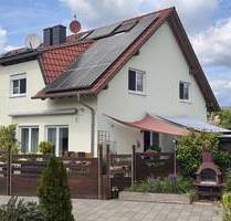 Provisionsfrei & energetisch gut drauf! Doppelhaushälfte - einziehen ohne Baustress mit Einbauküche, Photovoltaik uvm. - Babenhausen Langstadt