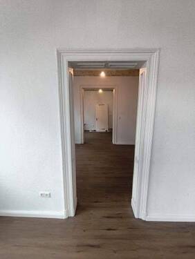 Wohnbereich Durchgangszimmer - 