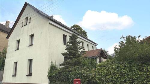 Seitenansicht - 6 Zimmer Einfamilienhaus zum Kaufen in Markranstädt