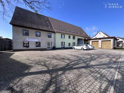 Gesamtansicht beide Gebäudet - 