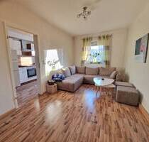 Bezahlbares Wohnhaus mit Garten und Garage in 66571 Dirmingen - Eppelborn