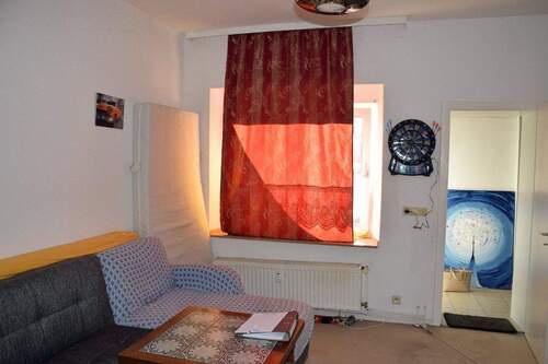 Wohn-/Schlafzimmer EG - 