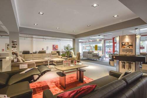 Ausstellungsfläche EG - 