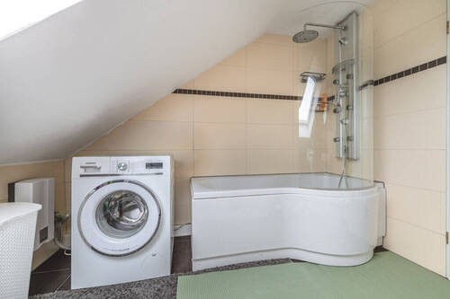 Badezimmer DG - 