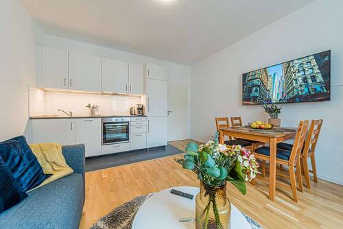 Wohnen - 2 Zimmer Etagenwohnung in Frankfurt am Main