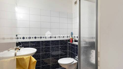 1. OG Badezimmer 2 1 - 