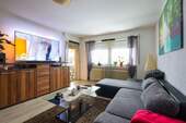 Wohnzimmer
- 2 Zimmer Etagenwohnung zum Kaufen in Albstadt