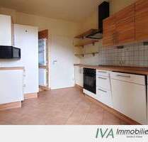 Großzügige 2-Raum-Wohnung mit Einbauküche und Balkon in Riesa-Gröba