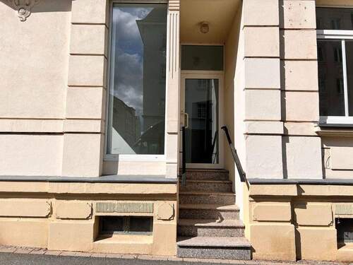 Fassade (1) - 2 Zimmer Büro zur Miete in Plauen