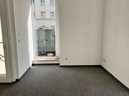 Vorraum (2) - Büro mit 55,00 m&sup2; in Plauen zur Miete