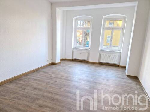 Wohnzimmer - 3-Raumwohnung in Hochparterre im westlichen Stadtteil